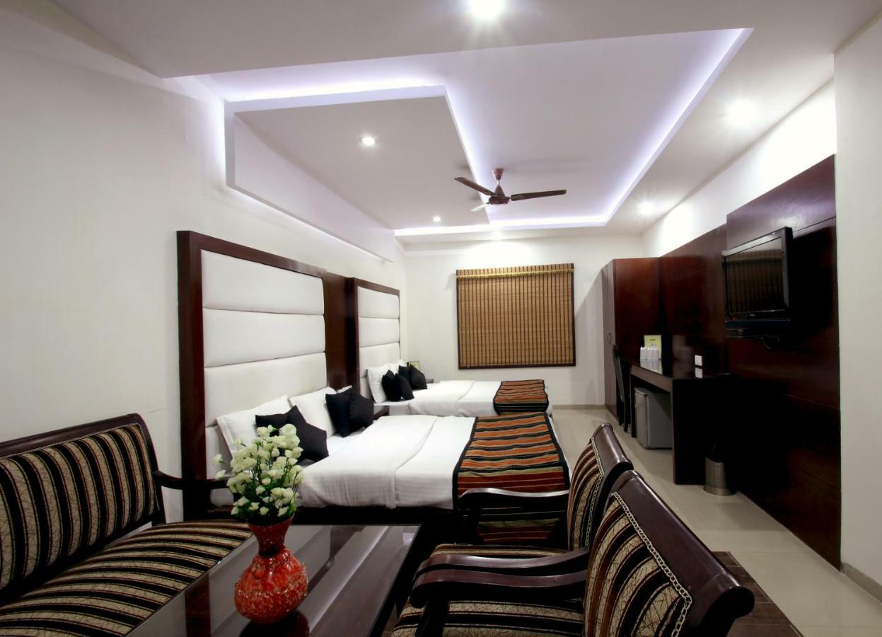 Hotel Mohan International Nové Dillí Exteriér fotografie
