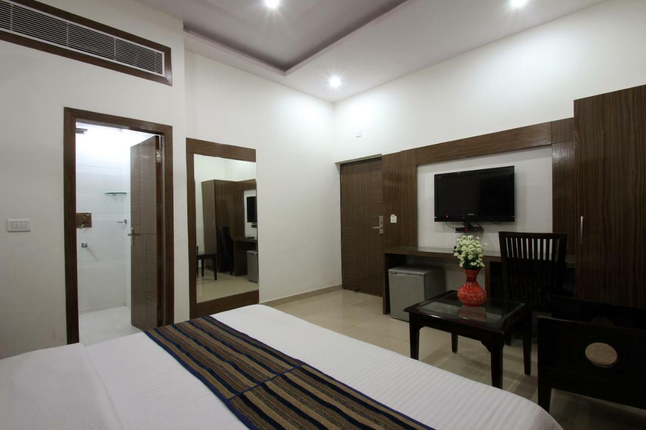 Hotel Mohan International Nové Dillí Exteriér fotografie